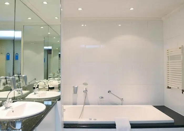 Hotel Amrath Hotel & Thermen Born-Sittard 4*